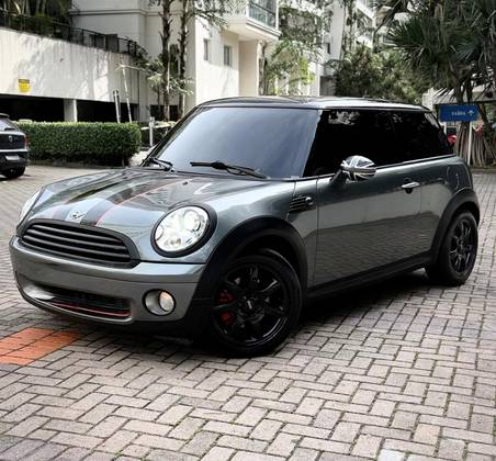 MINI COOPER 1.6 16V GASOLINA 2P AUTOMÁTICO